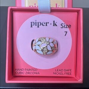 Piper K | Gold Tone Pink/White Rhinestone & Flower Ring | Size 7